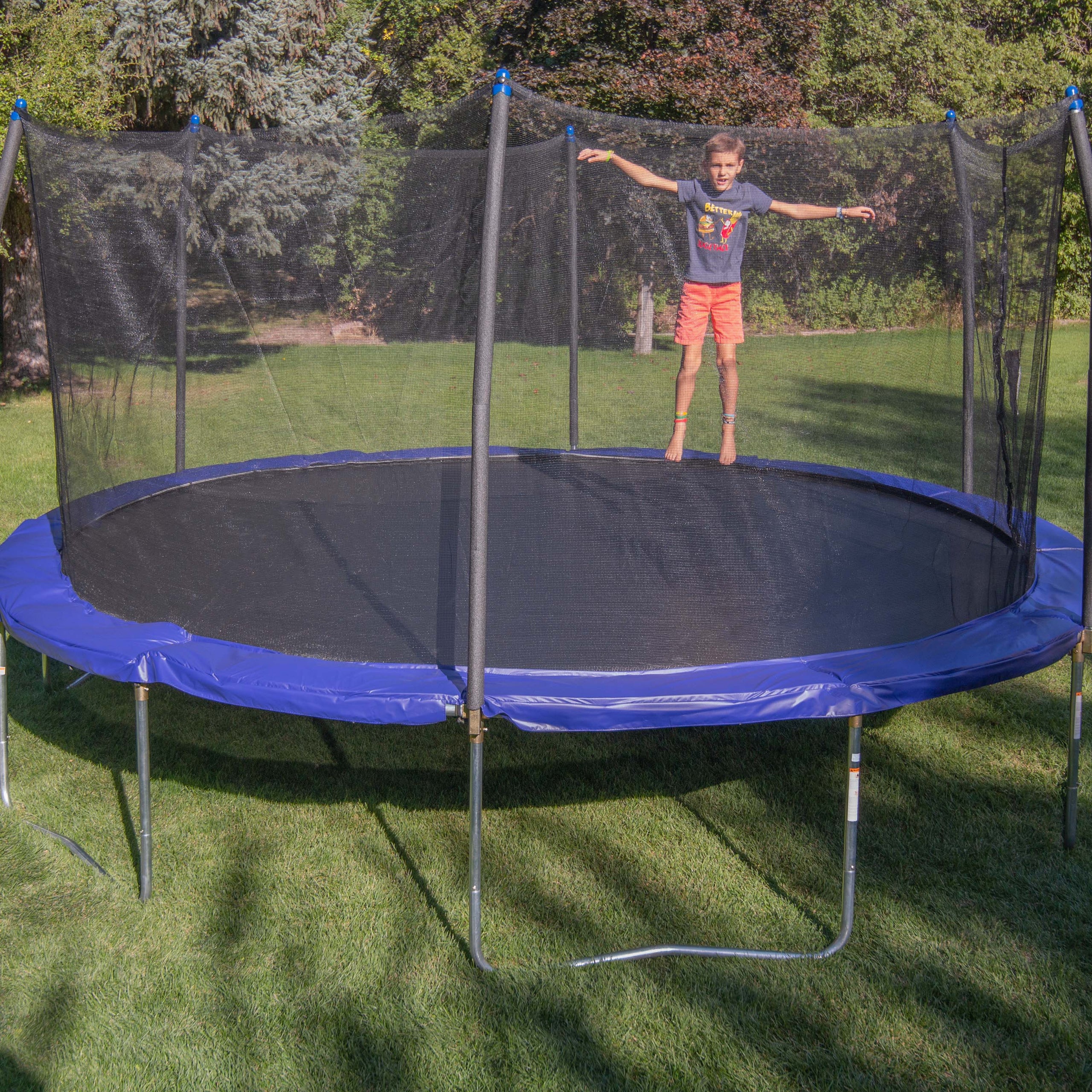 16' Round Outdoor Trampoline with Safety Enclosure and Basketball Hoop